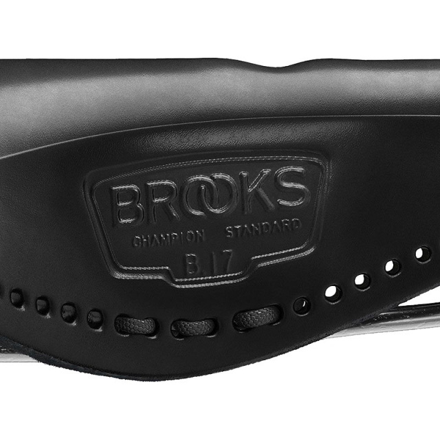 B17_Narrow_Carved_Black_8