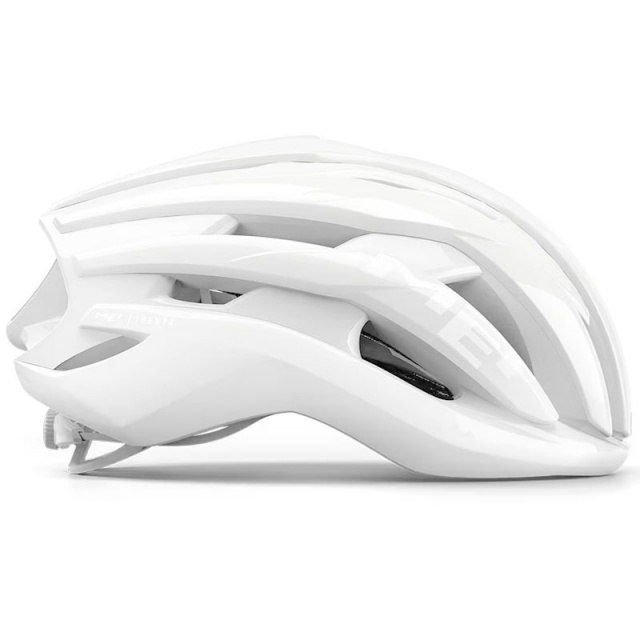 Trenta  absolute white_1