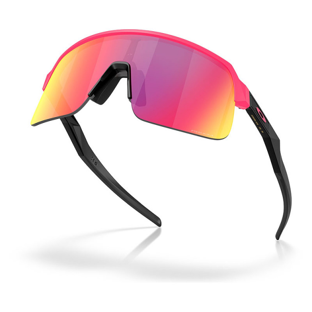Oakley_SUTRO_LITE_S_pink_prizm_road_7