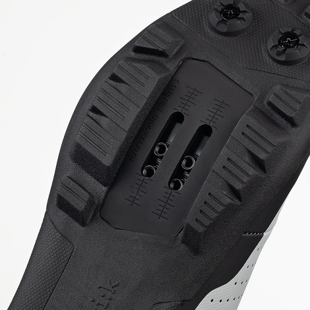 Fizik_Terra_Atlas_grey_black_5