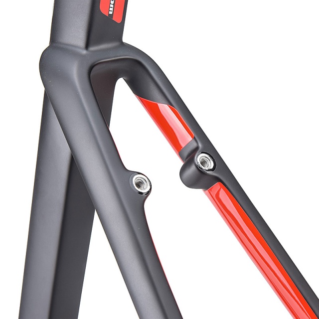 110AIR_Frame_black_redmat_glossyfinish_5